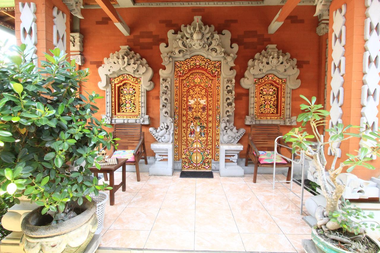 Pondok Wisata Elsa 2 Hotell Lovina Exteriör bild