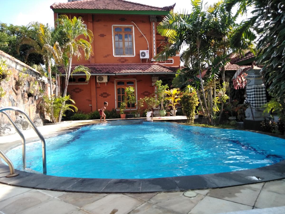 Pondok Wisata Elsa 2 Hotell Lovina Exteriör bild
