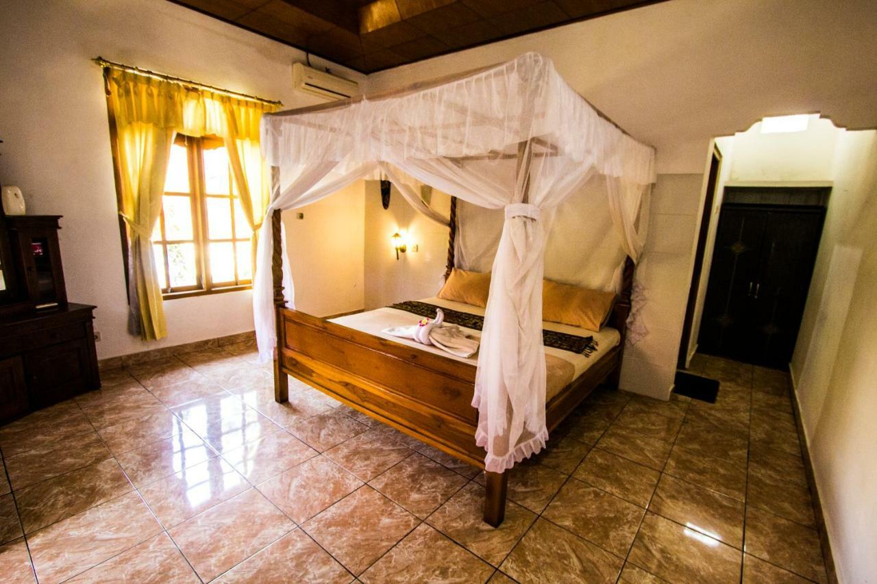 Pondok Wisata Elsa 2 Hotell Lovina Exteriör bild